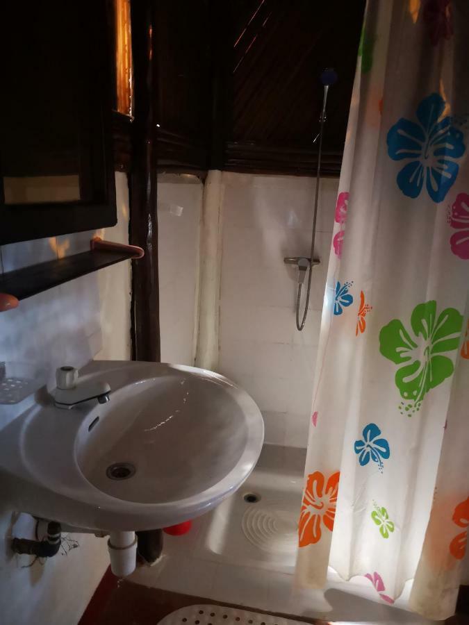 Chez Alex Bed & Breakfast Nosy-Be Luaran gambar